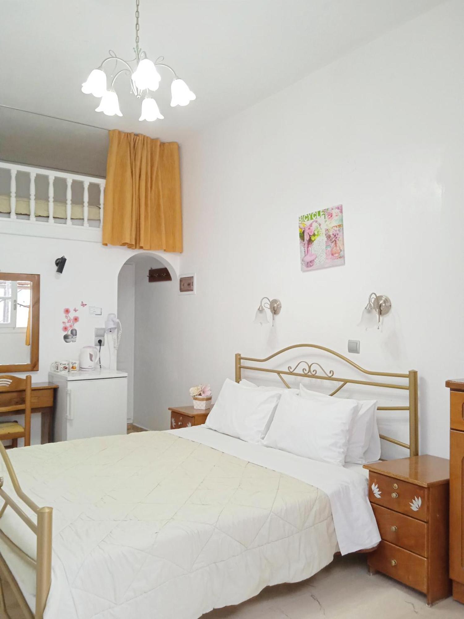 The Best Perissa (Santorini) Quarto foto