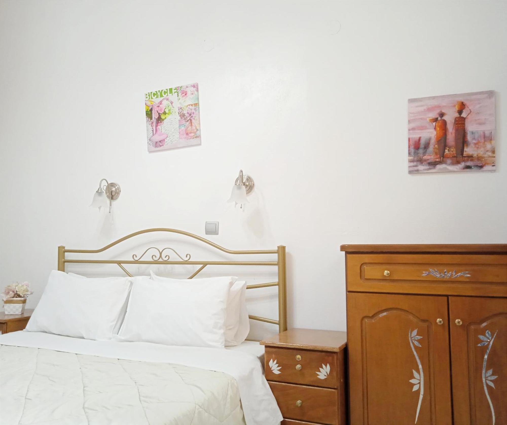 The Best Perissa (Santorini) Quarto foto